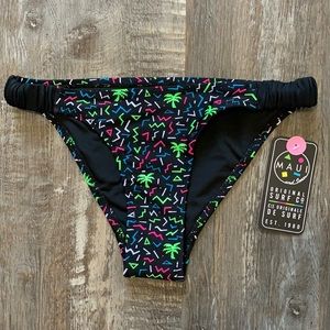 🔥New Maui and Sons gorgeous bikini bottoms